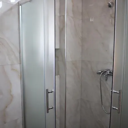 Pensionat Mulliri Gjeroven