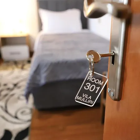 招待所 Mulliri Gjeroven 培拉特