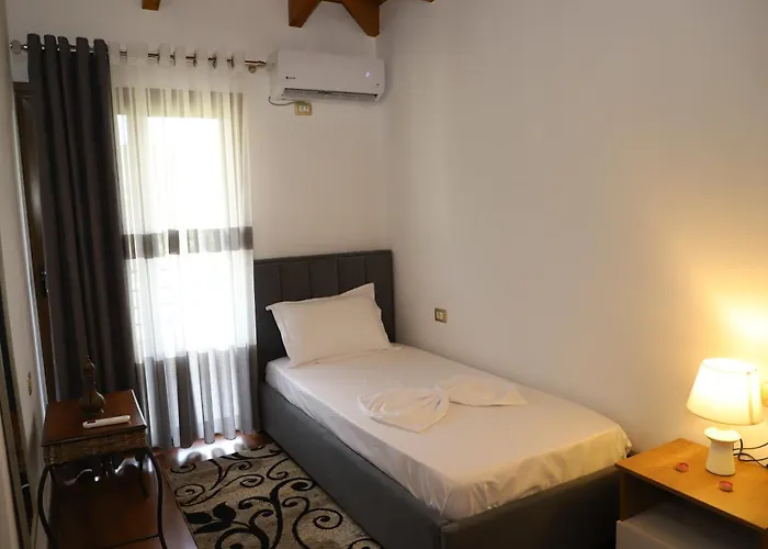 Mulliri Gjeroven Pensjonat Berat